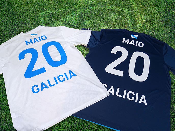 Lima Por adelantado Honorable Real Federación Galega de Fútbol-A primeira camiseta é branca en recordo da  orixinal de 1922